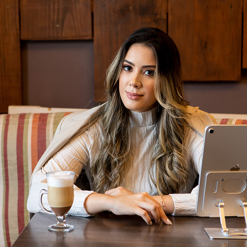 ensaio personal branding externo advogada cafeteria Betim BH