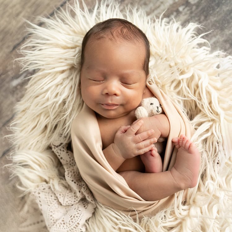 Pacote Girassol ensaio newborn Betim fotógrafa Cristiana Freitas